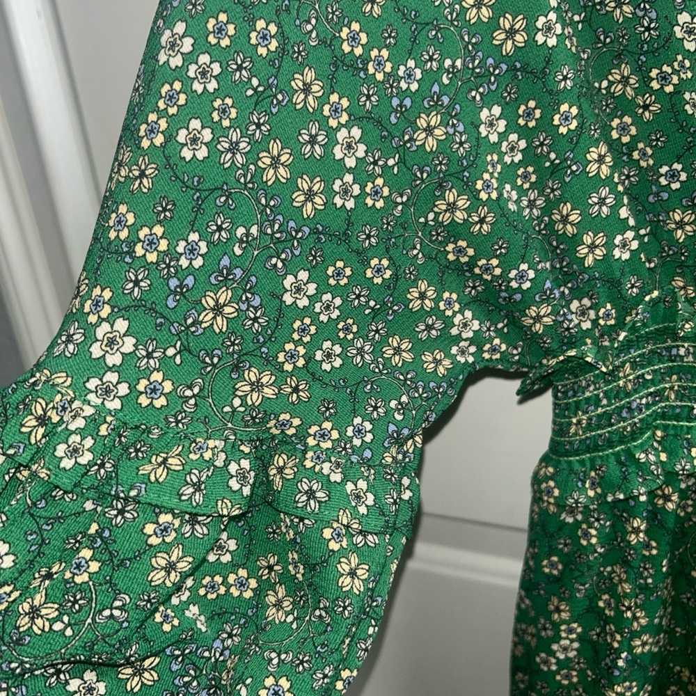 Max Studio Green Sundress with Bishop Sleeves - Picture 8 of 16
